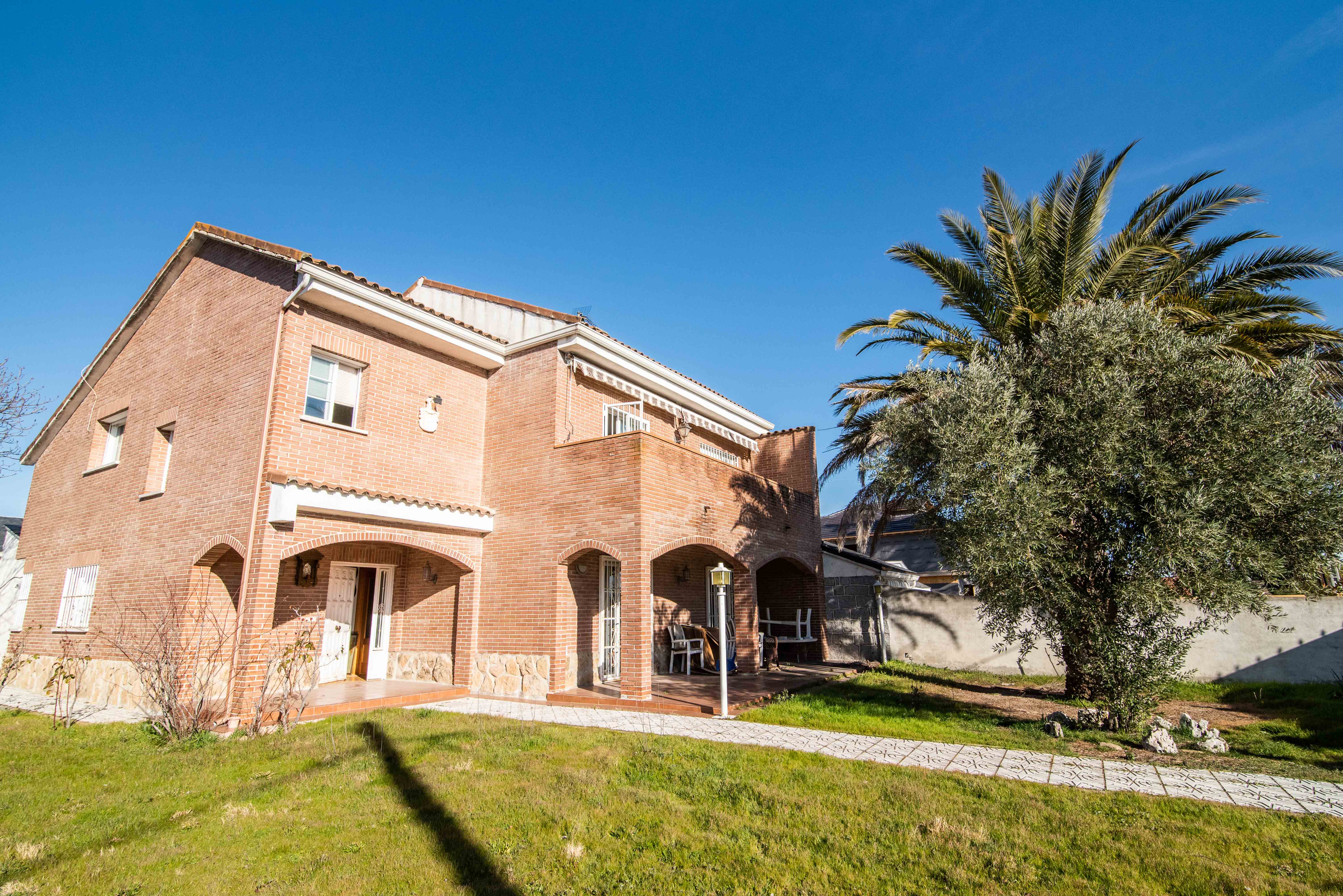 verbena de San Juan Casa con Jardín Housfy